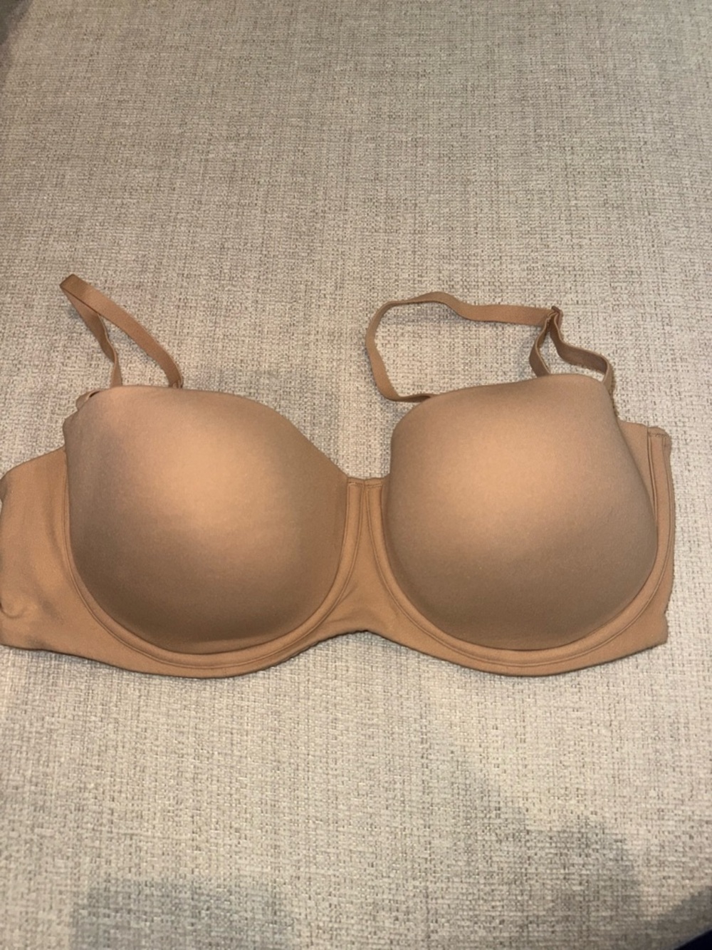 SKIMS Fits Everybody Strapless Bra